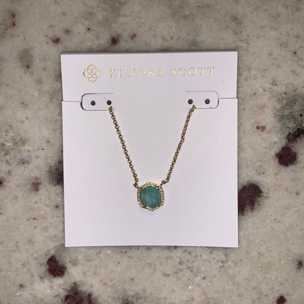 Kendra Scott Davie Pendant Necklace